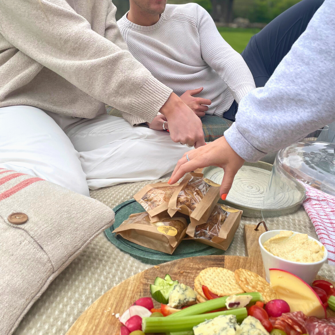 Oatopia's Ultimate Picnic Guide 2023