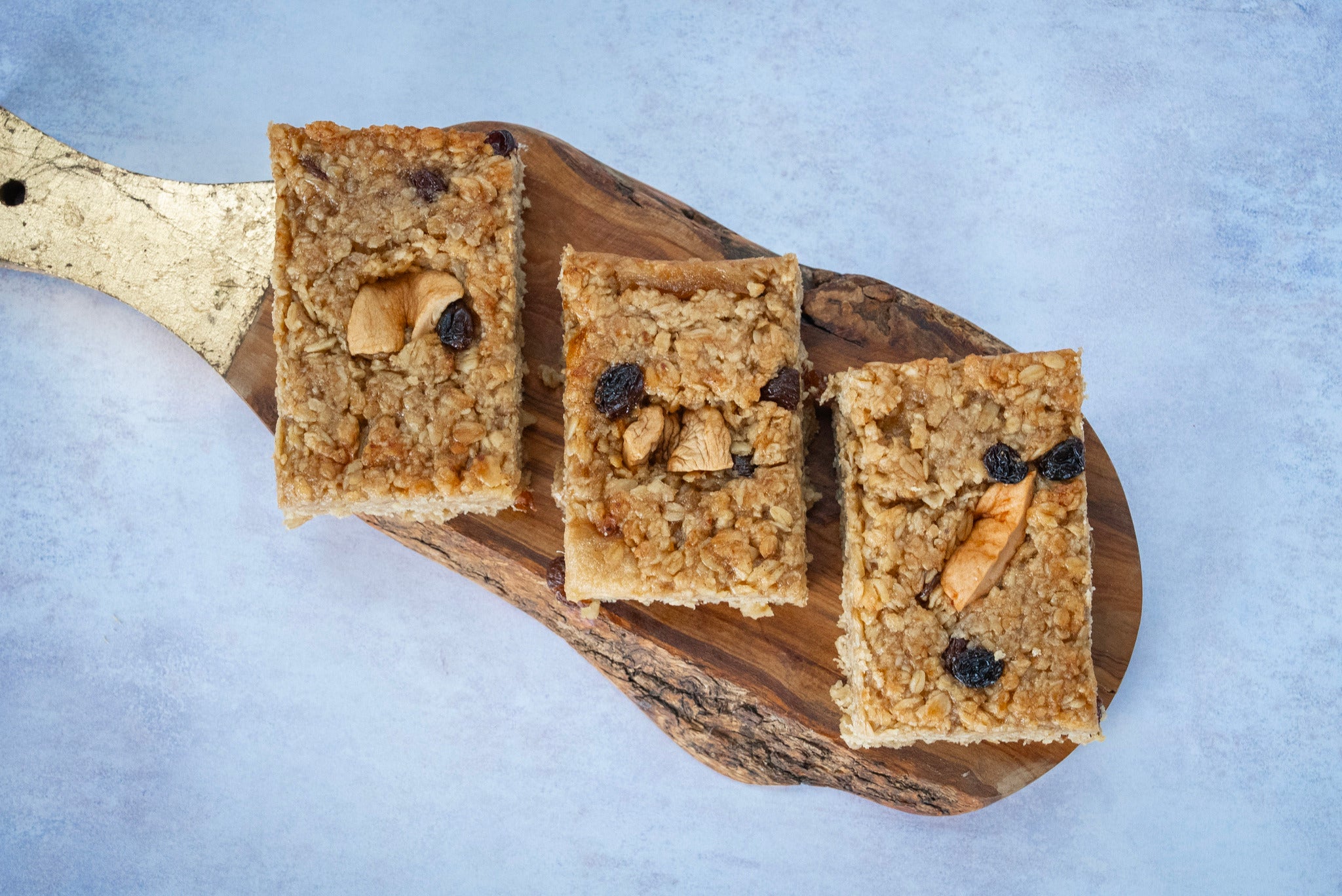 Apple, Cinnamon & Raisin Flapjack