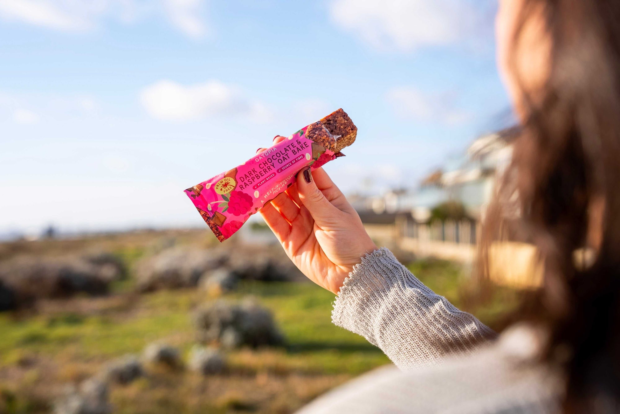 Box of Dark Chocolate and Raspberry Vegan Oat Bake bars with wholegrain oats and plant-based ingredients