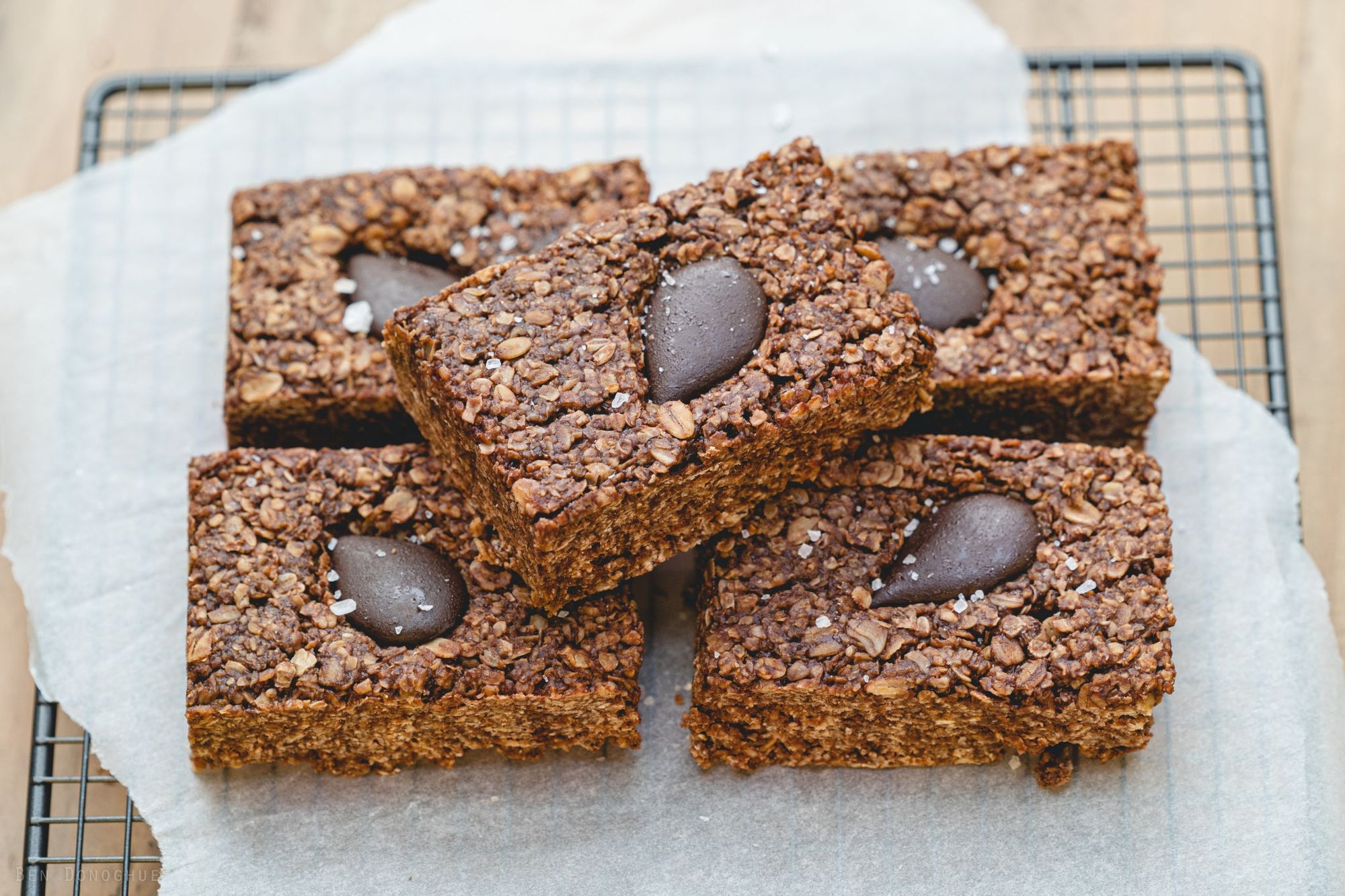 Dark-Chocolate-Salt-Oatopia-flapjack-delivery-uk