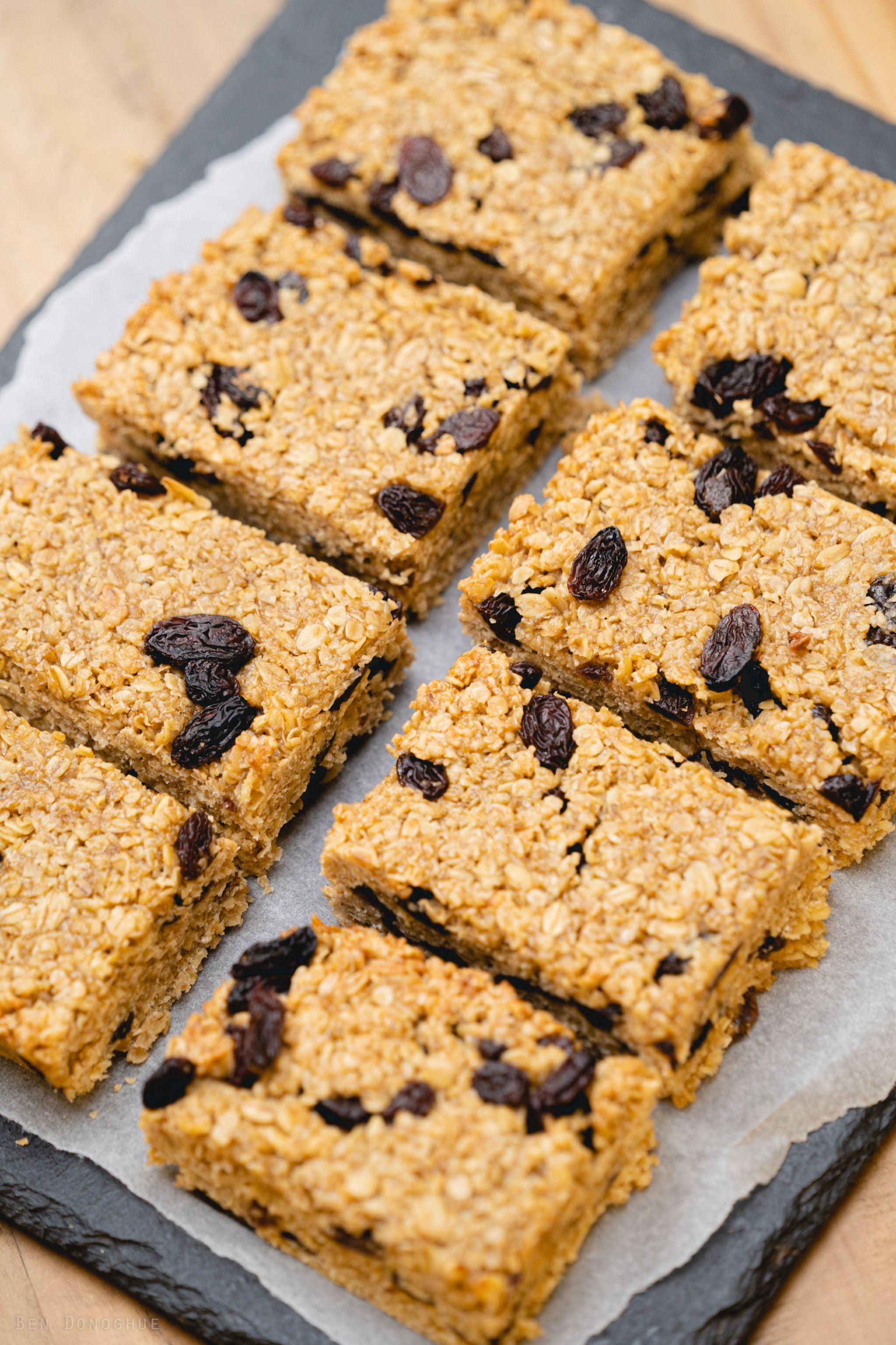 Raisin-vegan-Oatopia-flapjack-delivery-uk